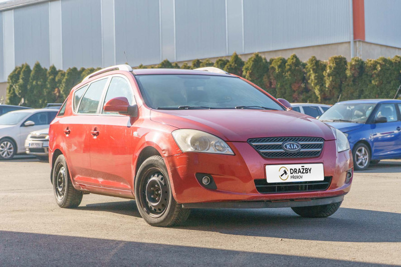 Kia Cee´d  (nafta) 