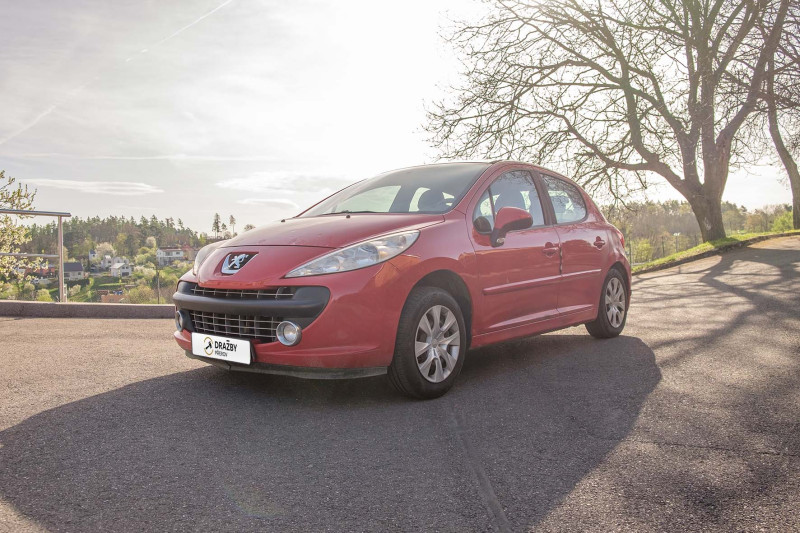 Peugeot 207 (benzin + LPG) 