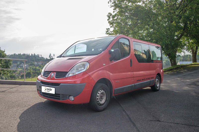 Renault Trafic (nafta) 