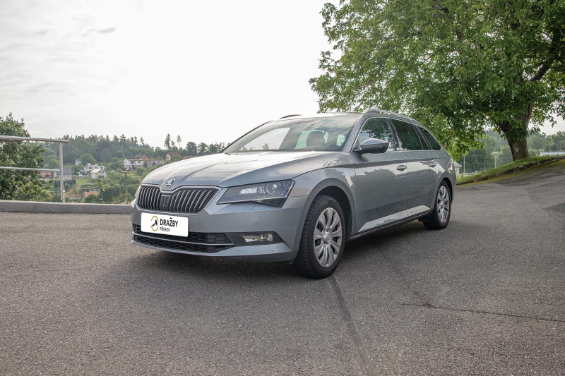 Škoda Superb (nafta) 