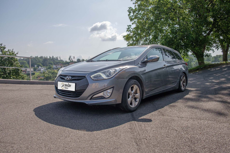 Hyundai i40 (nafta) 