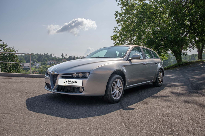 Alfa Romeo 159 Sportwagon (nafta) 