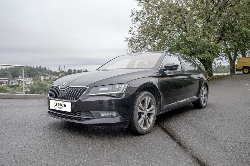 Škoda Superb (nafta) 