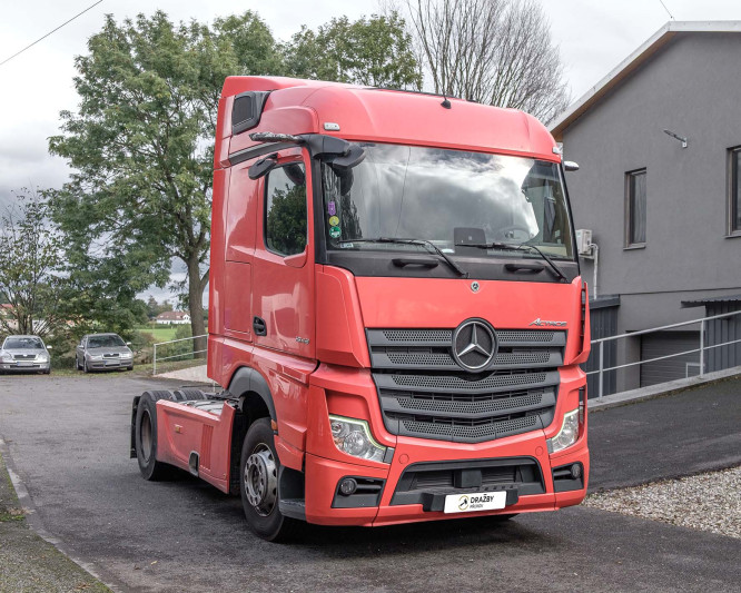 Mercedes-Benz Actros (nafta) 