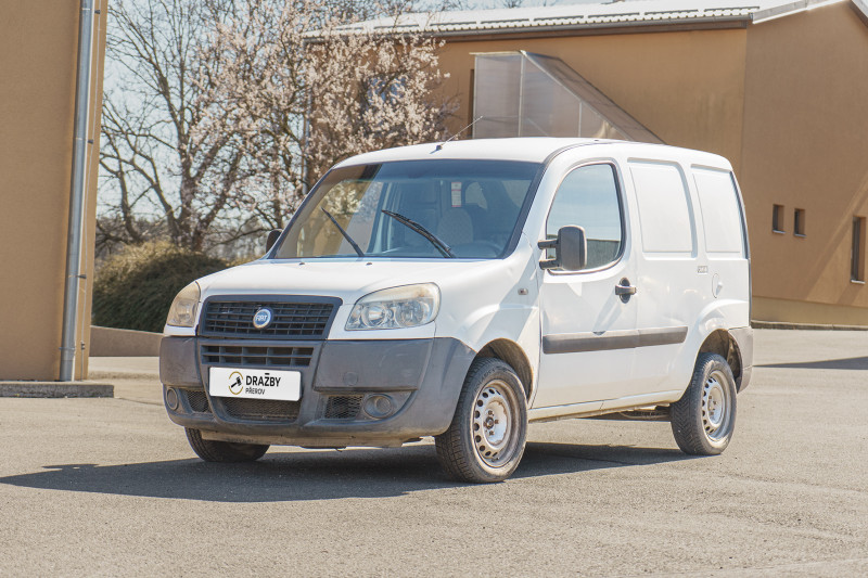 Fiat Doblo Cargo (benzin) 