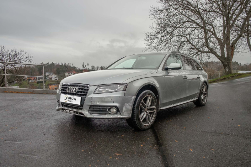 Audi A4 (benzin) 