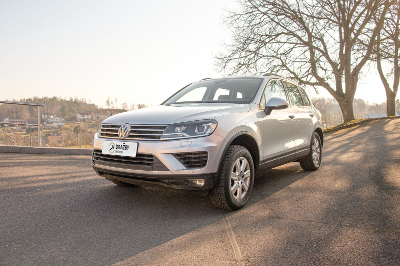 Volkswagen Touareg (nafta) 