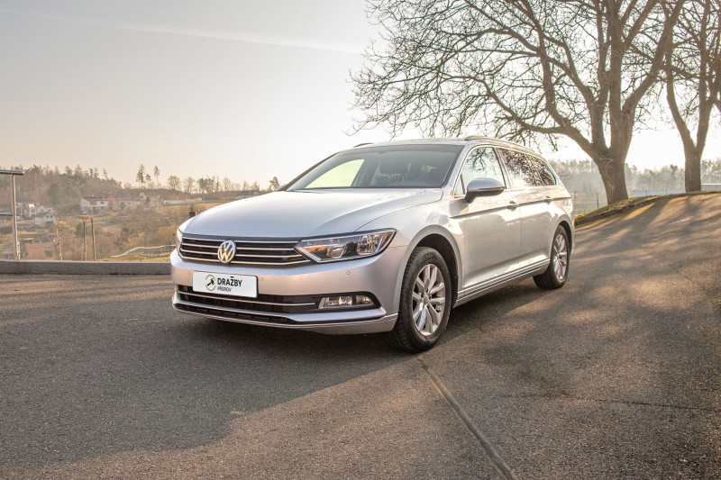 Volkswagen Passat (nafta) 