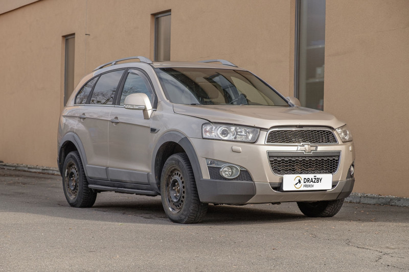 Chevrolet Captiva (nafta) 