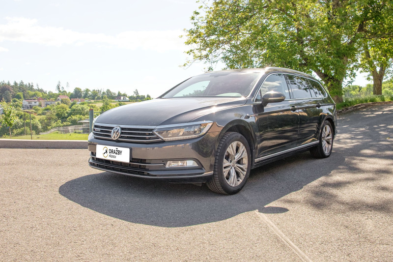Volkswagen Passat (nafta) 