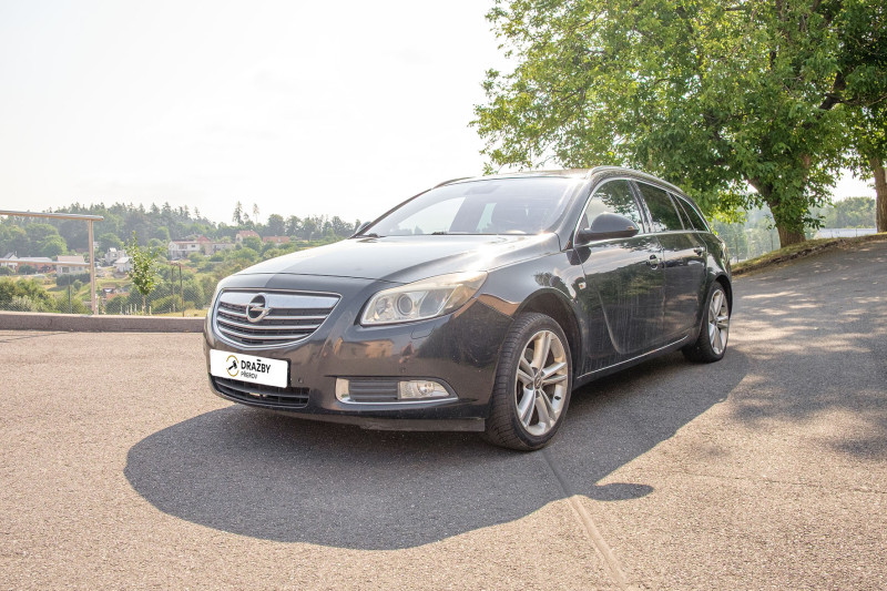 Opel Insignia (nafta) 