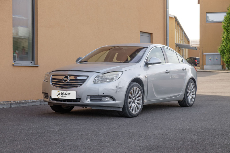Opel Insignia (benzin) 